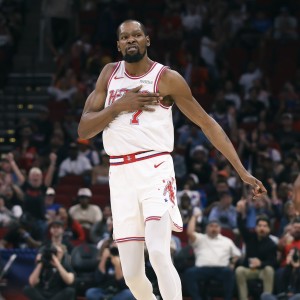 开云平台-杜兰特谈7连胜：不能自满 一旦季后赛开始我们将只专注于对手