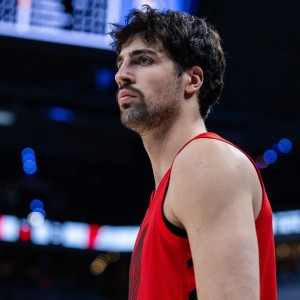 kaiyun-持球大核！阿夫迪亚15中8&amp;12罚11中 砍下28+11+8带队赢下卡位战