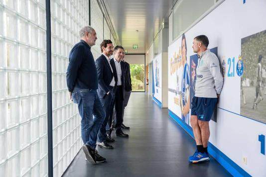 1715330098173072083.jpg 1715330098173072083.jpg